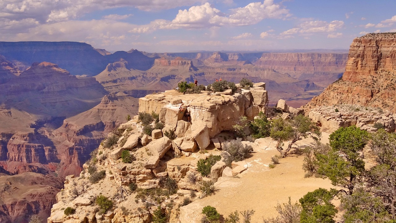 Hiking the Iconic Trails of the Grand Canyon’s South Rim